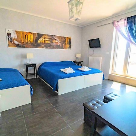 Rooms Gli Arcangeli 2 - Affitti Brevi Italia Monte SantʼAngelo Екстериор снимка