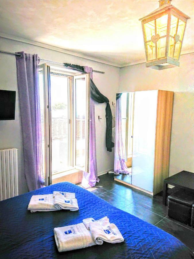 Rooms Gli Arcangeli 2 - Affitti Brevi Italia Monte SantʼAngelo Екстериор снимка