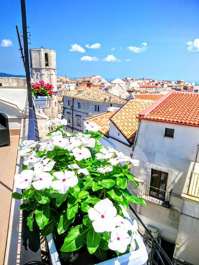 Rooms Gli Arcangeli 2 - Affitti Brevi Italia Monte SantʼAngelo Екстериор снимка