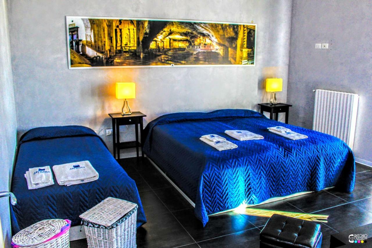 Rooms Gli Arcangeli 2 - Affitti Brevi Italia Monte SantʼAngelo Екстериор снимка