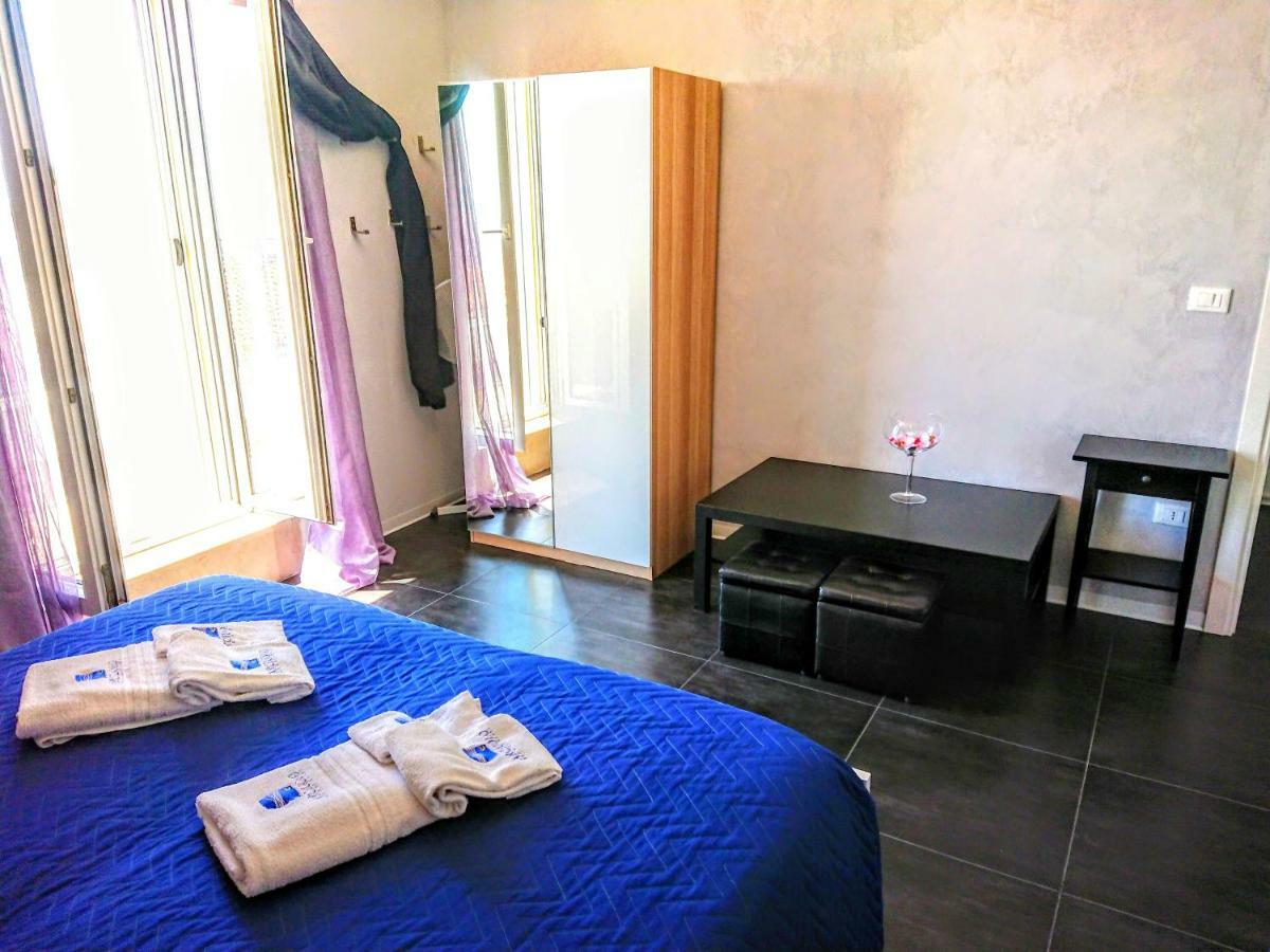 Rooms Gli Arcangeli 2 - Affitti Brevi Italia Monte SantʼAngelo Екстериор снимка