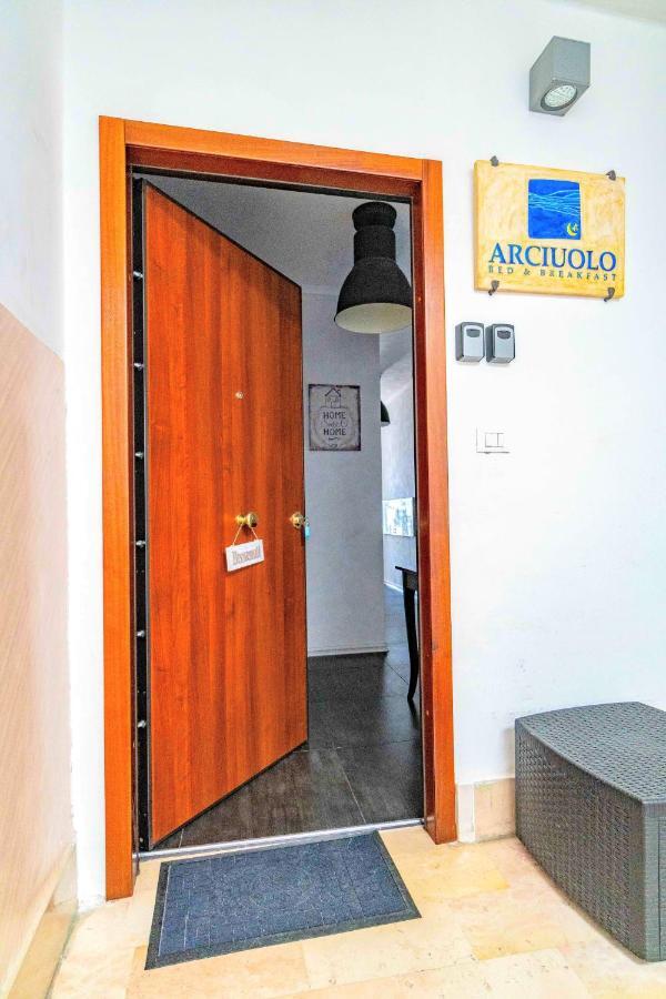 Rooms Gli Arcangeli 2 - Affitti Brevi Italia Monte SantʼAngelo Екстериор снимка